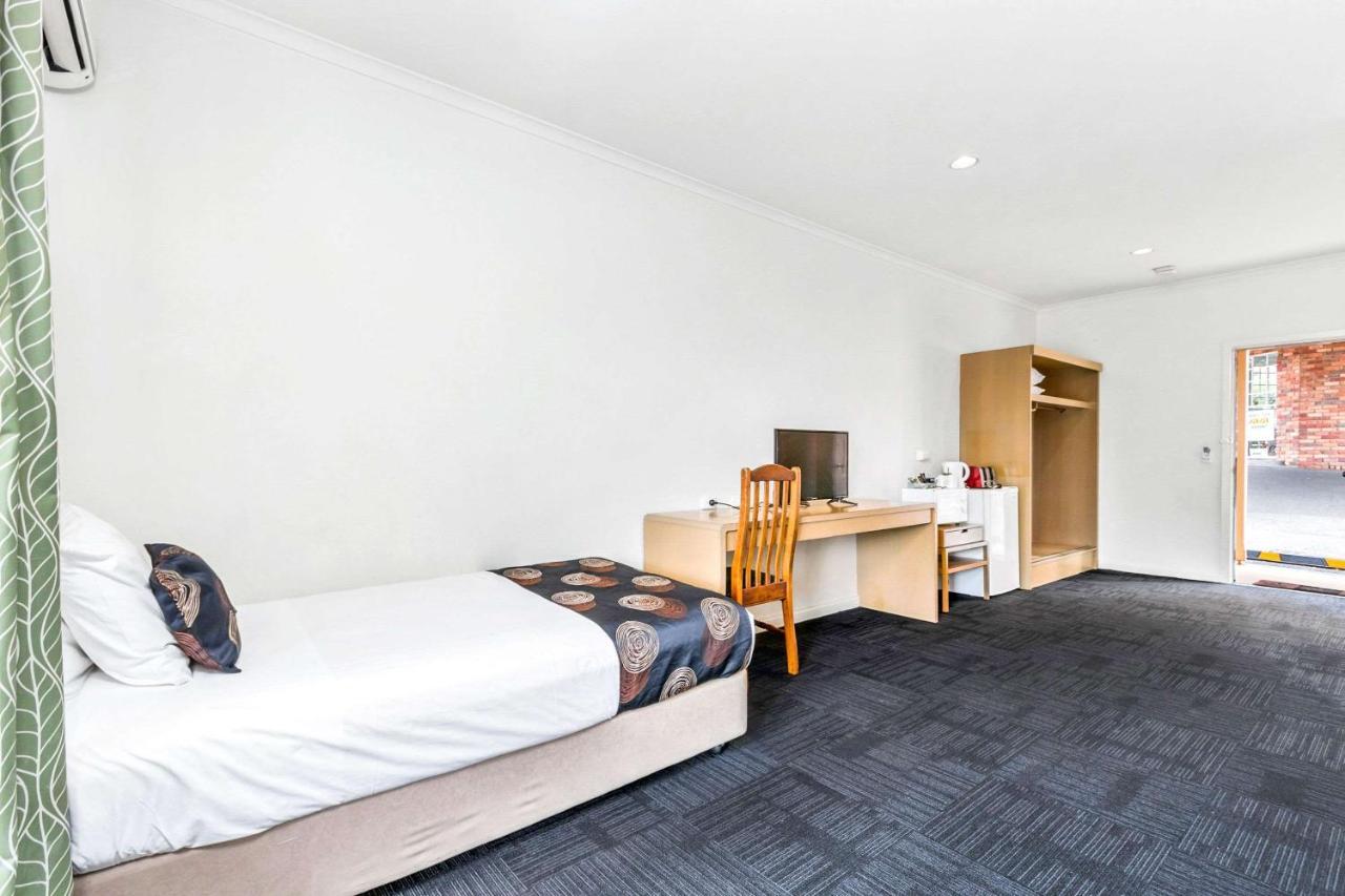 Greensborough Motel Мельбурн Экстерьер фото